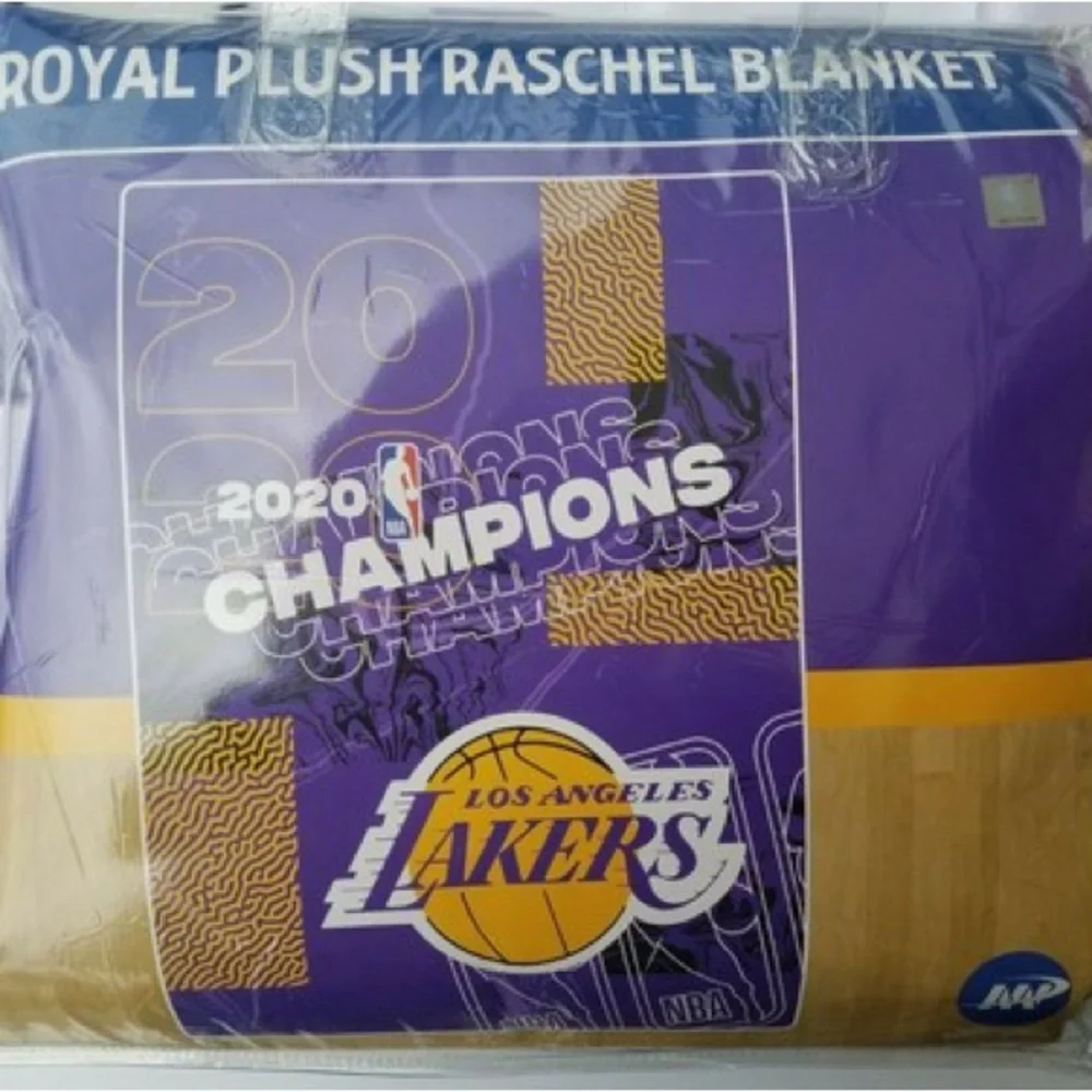 Los Angeles Lakers 2020 Champions Plush Blanket - Purple & Gold
